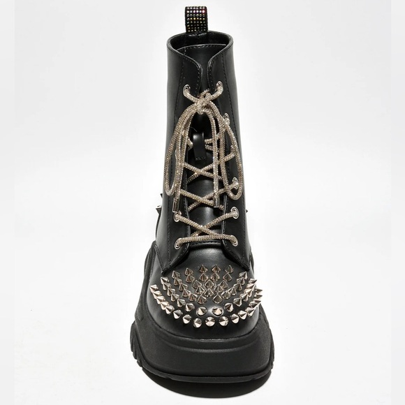 •CAPE ROBBIN• “Jadey” Spike Studs Rhinestone Chunky Lug Boots - Black // NIB - Picture 4 of 16